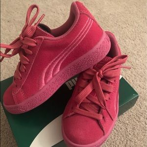 Kids Puma shoes